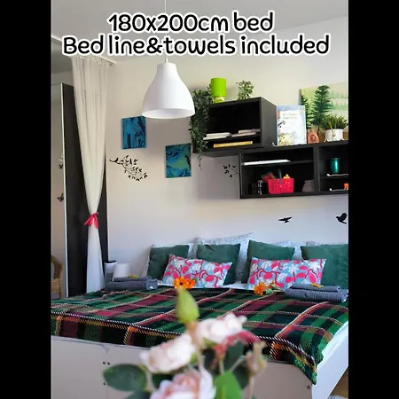 Viva - Cosy Flat In - Free Parking *