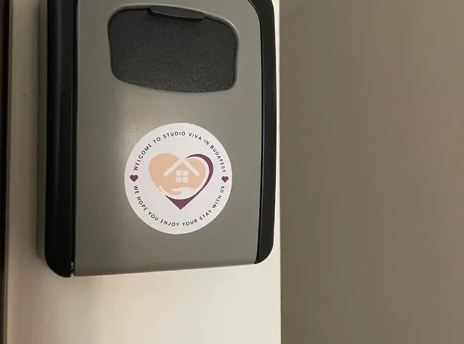 Viva - Cosy Flat In - Free Parking * בודפשט
