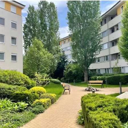 Apartment Viva - Cosy Flat In - Free Parking