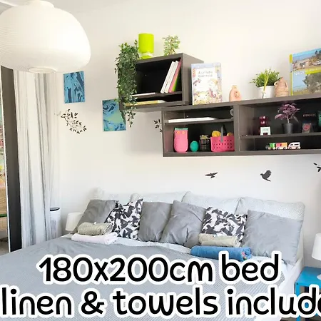 Viva - Cosy Flat In - Free Parking