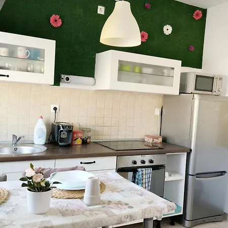 Viva - Cosy Flat In - Free Parking Appartement Boedapest